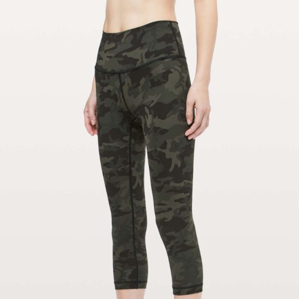 Lululemon Wunder Under Crop lll